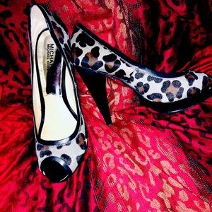 Michael Kors pumps sz 8.5